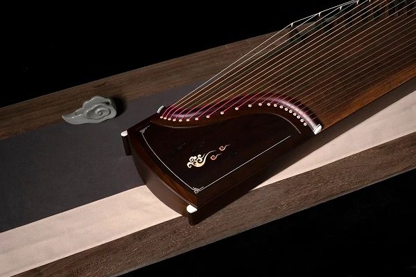 【新品发布】名品监选级古筝「陌上烟云」：天暮山隐隐，陌上生烟云